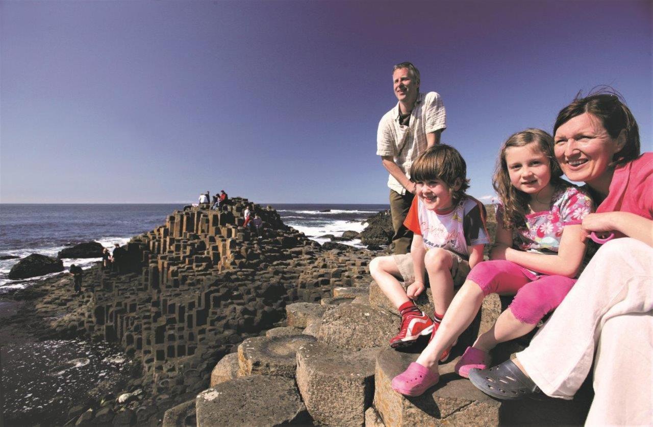 Causeway Coast Apartment Ballycastle Buitenkant foto